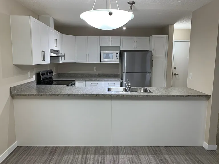 333 Warde Ave — Photo 26