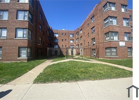 1st image of 7706 S Jeffery Blvd APT G