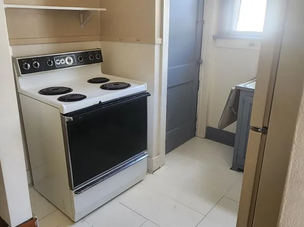 2117 McKinley St, Anderson, IN 46016