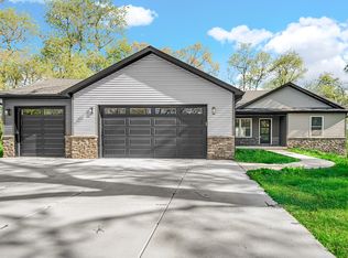 1742 E 600 N, Lake Village, IN 46349