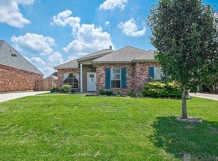 40467 Cross Creek Ave, Gonzales, LA 70737