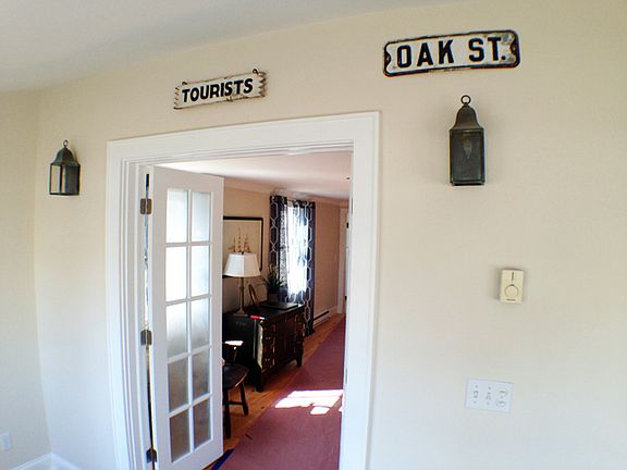 2nd image of 515 Oak St
