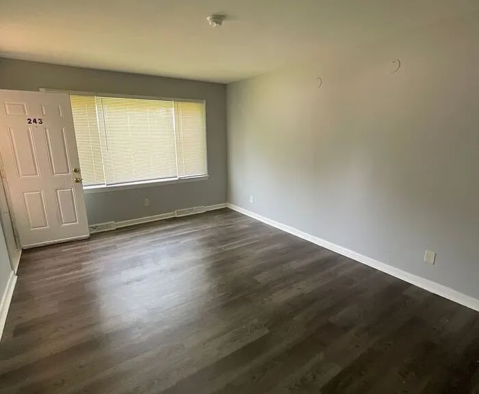 243 Edison Ave — Photo 12