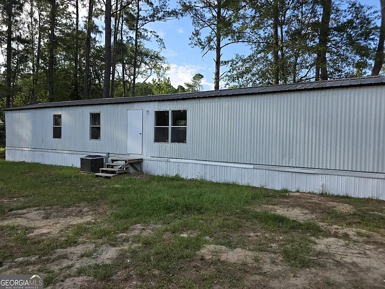 711 Deloach Mill Rd — Photo 2