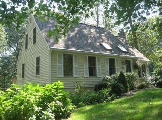 14 Cinnamon Rdg, Old Saybrook, CT 06475