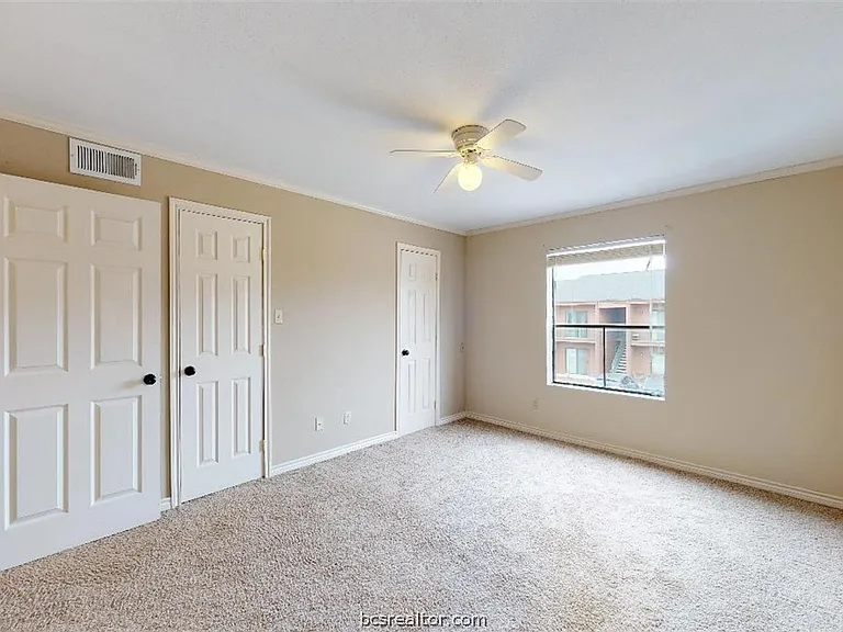 904 University Oaks Blvd #22 — Photo 15