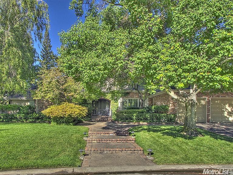 1st image of 1072 Wilhaggin Park Ln