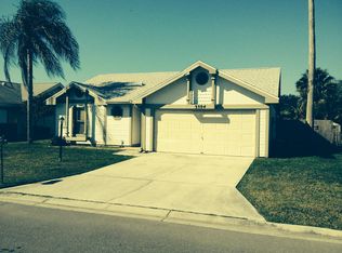 3504 65th Avenue Cir E, Sarasota, FL 34243