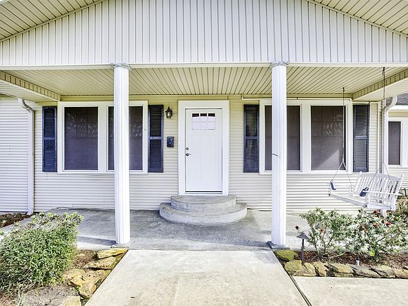 4th image of 1405 Avenue C
