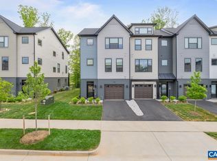 1828 Fowler St, Charlottesville, VA 22901