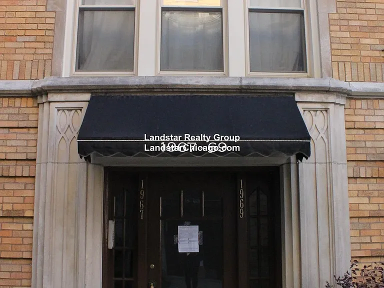 1967 W Foster Ave #3 — Photo 17