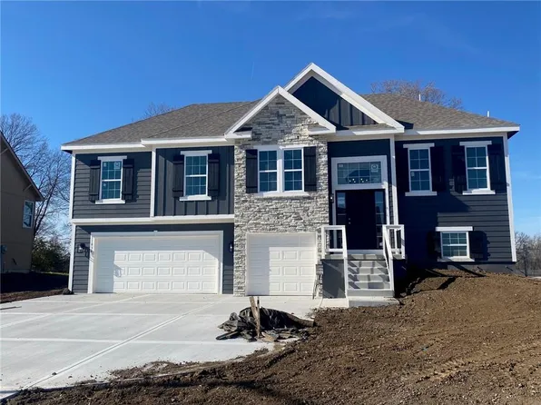 11834 N Bellaire Ave, Kansas City, MO 64156