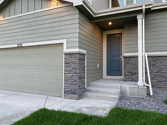 4th image of 1225 104th Avenue Ct