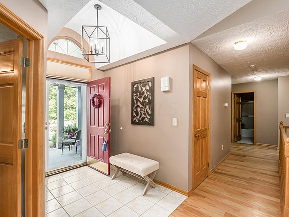 3rd image of 1138 Tidewater Ct