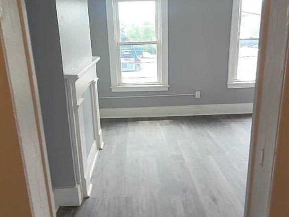 2nd image of 494 Broadway APT 2