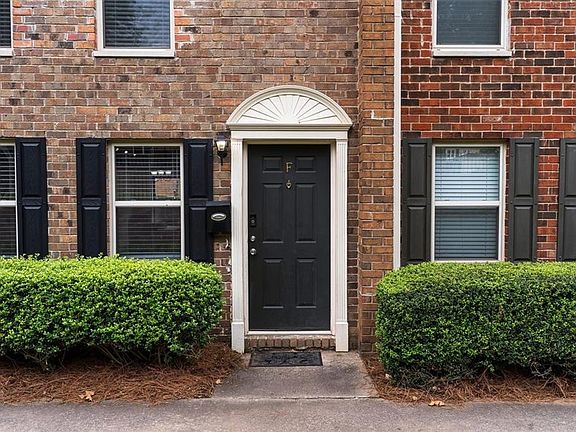 4th image of 235 Winding River Dr Unit F