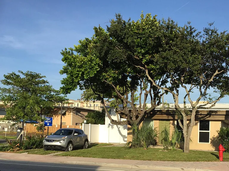 4300 N Ocean Dr #B — Photo 31