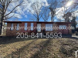 4858 Shadyview Dr, Adamsville, AL 35005