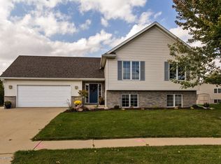 3543 Birchwood Ln SW, Rochester, MN 55902