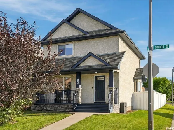 302 Gordon ROAD, Saskatoon, SK S7T 0A3