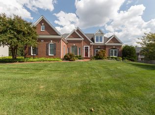 22570 Forest Manor Dr, Ashburn, VA