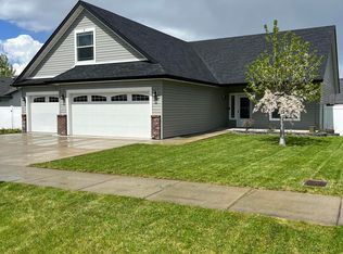 2915 E Thrush Dr, Post Falls, ID 83854