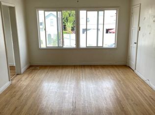 Charming Living in Historic West Adams at 1906 Cimarron Street, Los Angeles, CA 90018