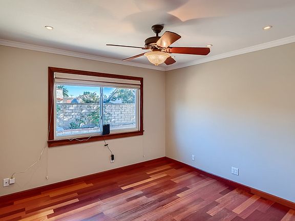 5th image of 2274 N Via Leal