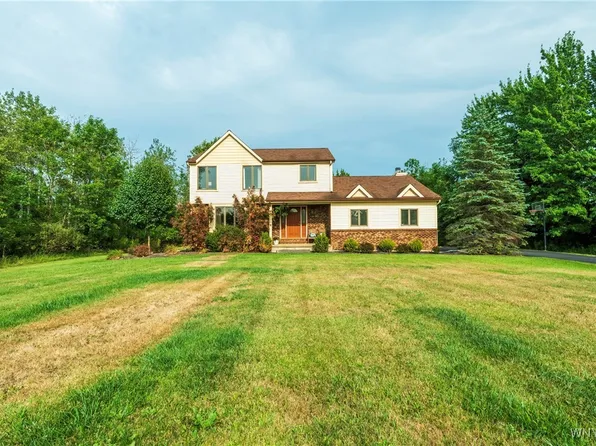 5769 Strickler Rd, Clarence, NY 14031