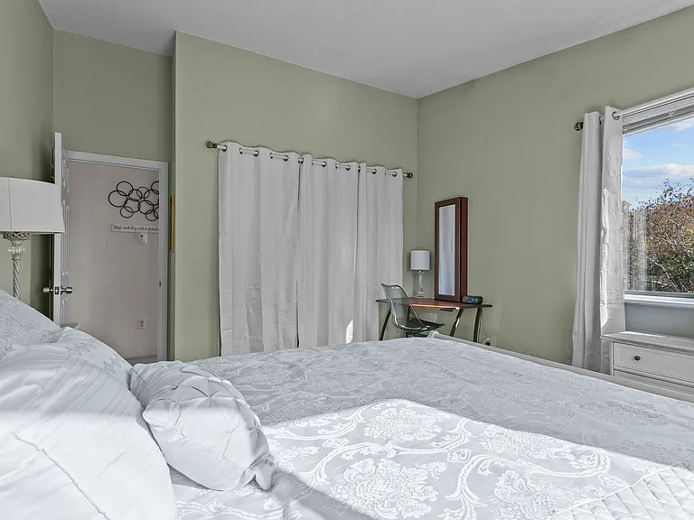 66 Girard Ave #409 — Photo 15