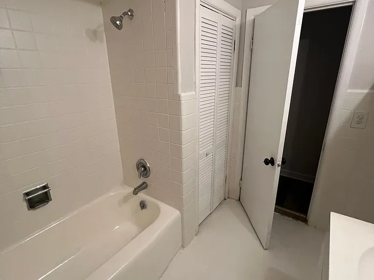 5718 N Mozart St — Photo 21