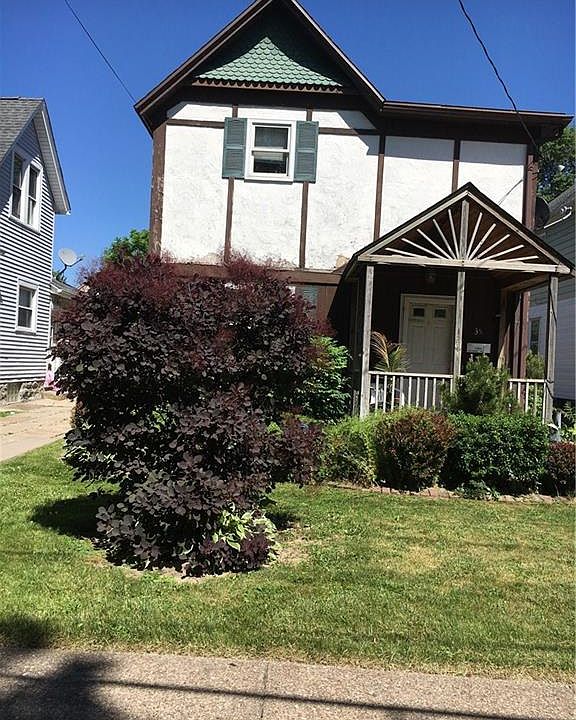 1st image of 35 Harriet Ave