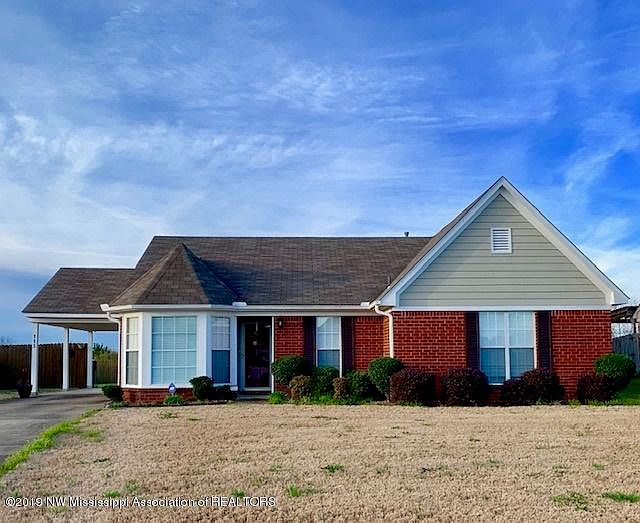 1st image of 115 Muscadine Dr