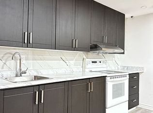 10 Harringay Cres, Toronto, ON M1W 1Z3