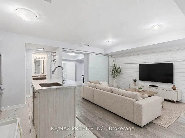 2315 Sheppard Ave W #44 — Photo 2