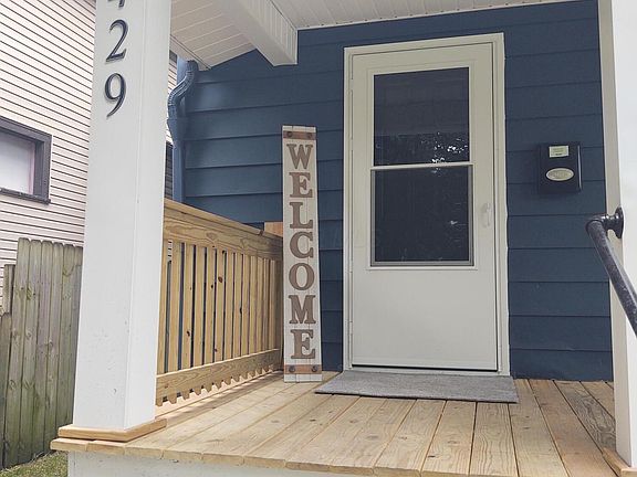 3rd image of 429 S Terrace Ave