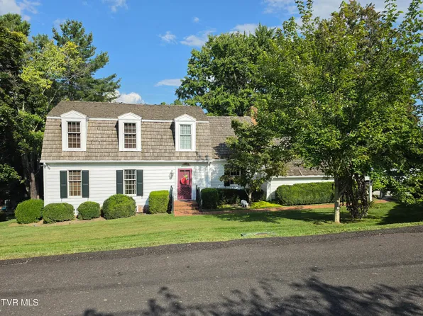 616 Crestview Dr, Wise, VA 24293