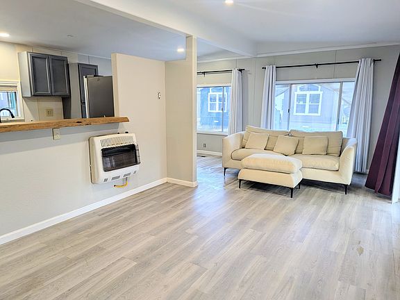 3rd image of 4482 Moran Rd #29