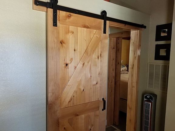5th image of 196 Vista Ln