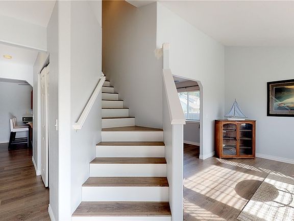 3rd image of 13010 95th Avenue Ct E
