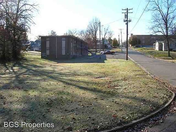 2nd image of 1002 Hillcrest Ave APT 7
