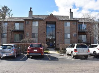 5975 Meadowcreek Dr #8, Milford, OH 45150