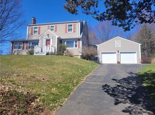 31 Peter Parley Row, Berlin, CT 06037