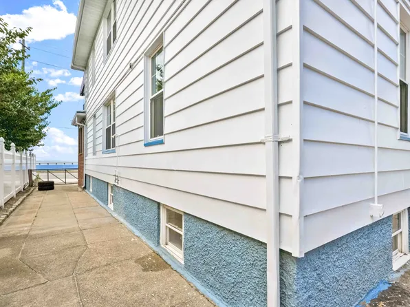 118-07 Beach Channel Drive image 23 of 28