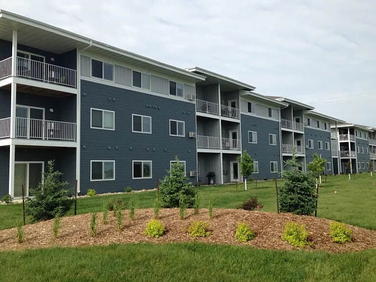 West Lake II Apartments — Photo 87