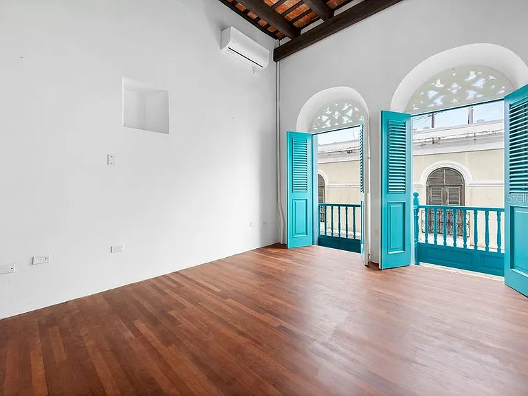 50 San Francisco — Photo 12