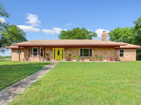 221 County Road 157, Riesel, TX 76682