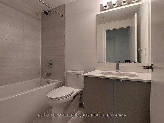 2nd image of 630 Greenwood Ave #306