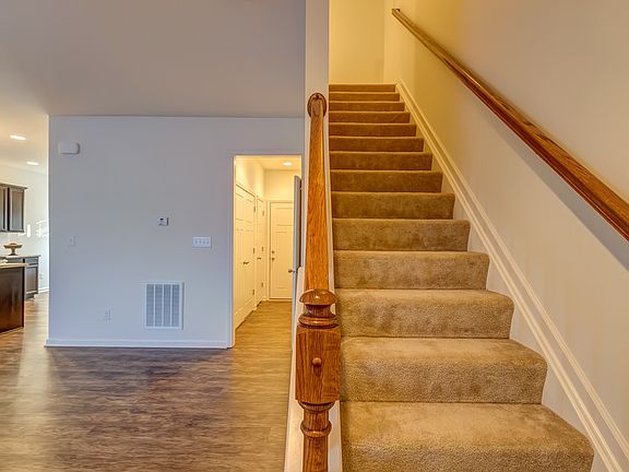 2nd image of 875 Glasford Sq APT 104