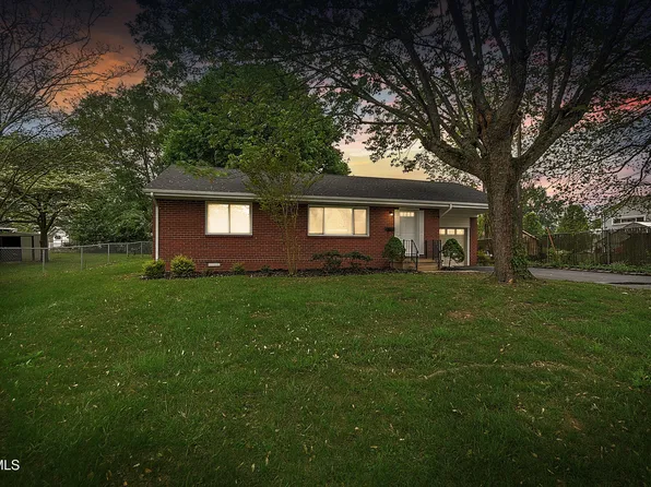 1313 Putnam St, Kingsport, TN 37660